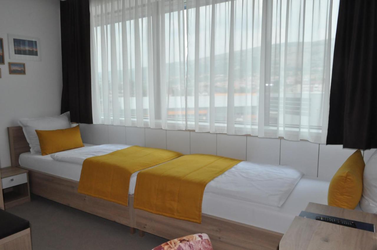 Hotel Novitas Livno Kültér fotó